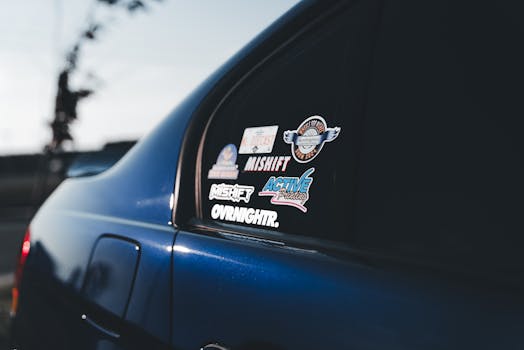 Beyond “Open/Closed”: Mastering the Art of the Business Hours Decal