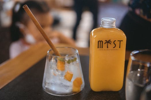 Beyond the Blender: Crafting Your Signature Lifestyle Juice Bar Experience